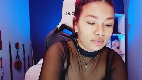 Snapshot of hot_chocolate_4u chatting on 20, 12, 2025 hot chocolate 4u online show from 20, 12, 2025