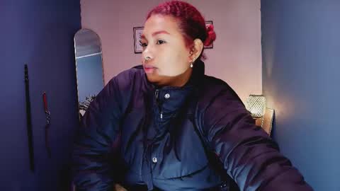 Snapshot of hot_chocolate_4u chatting on 17, 1, 2026 hot chocolate 4u online show from 17, 1, 2026