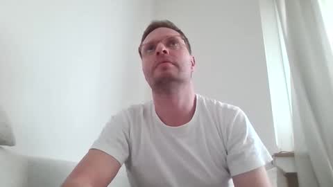 Snapshot of hot_chris1989 chatting on 9, 2, 2026 hot_chris1989 online show from 9, 2, 2026