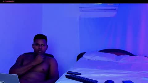 Hot Couple online show from 16, 10, 2025