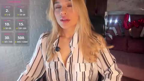 Snapshot of hot_cupid01 chatting on 18, 2, 2026 Valery online show from 18, 2, 2026