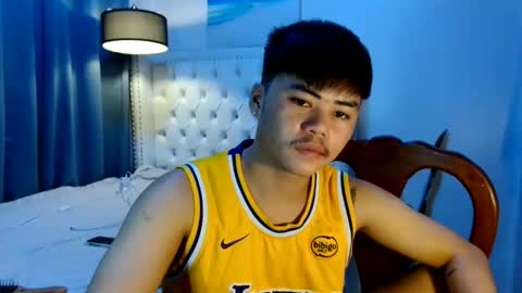 Snapshot of hot_emmanuel chatting on 25, 3, 2026 hot_emmanuel online show from 25, 3, 2026