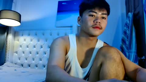 Snapshot of hot_emmanuel chatting on 1, 4, 2026 hot_emmanuel online show from 1, 4, 2026