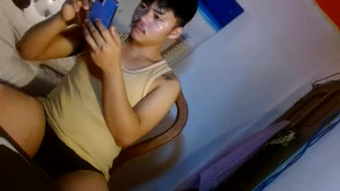 Snapshot of hot_emmanuel chatting on 7, 4, 2026 hot_emmanuel online show from 7, 4, 2026