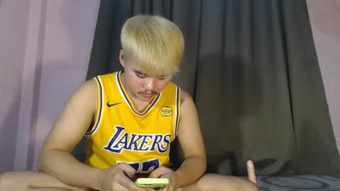 Snapshot of hot_emmanuel chatting on 12, 4, 2026 hot_emmanuel online show from 12, 4, 2026