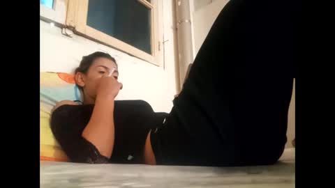 Snapshot of hot_fallingdevil chatting on 26, 10, 2025 Hot falling devil online show from 26, 10, 2025