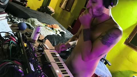 Snapshot of hot_fellow chatting on 29, 12, 2024 Hot Fellow online show from 29, 12, 2024