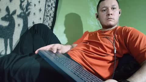 hot_guy36 online show from 18, 2, 2026