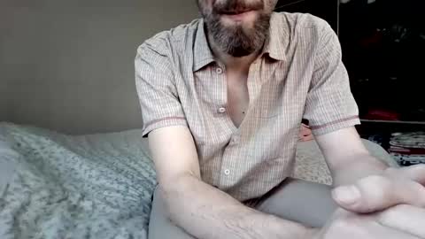 Snapshot of hot_hung_daddy_4u chatting on 16, 4, 2026 Daddy online show from 16, 4, 2026