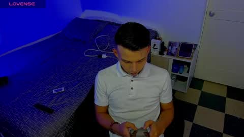 Alejandro online show from 12, 5, 2026
