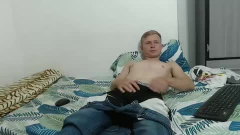 Snapshot of hot_mann11 chatting on 11, 3, 2025 angel online show from 11, 3, 2025
