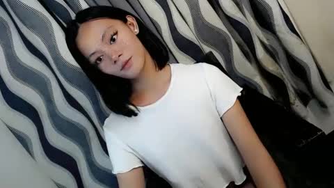 SWEET AGATHA online show from 4, 3, 2025