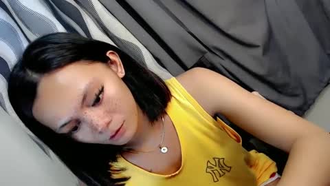 SWEET AGATHA online show from 12, 3, 2025