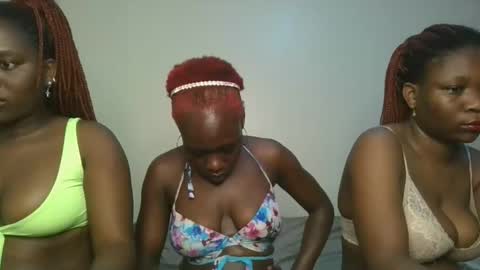 Hot petite online show from 6, 11, 2025