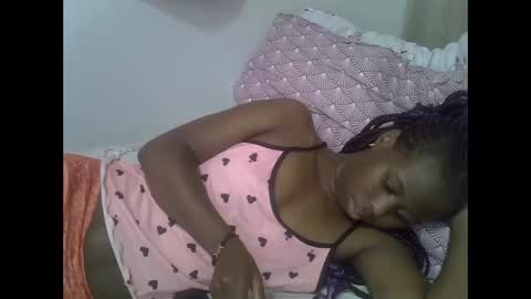 Snapshot of hot_petra2 chatting on 19, 5, 2026 Daddys doll online show from 19, 5, 2026