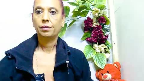 hot queen online show from 22, 6, 2026