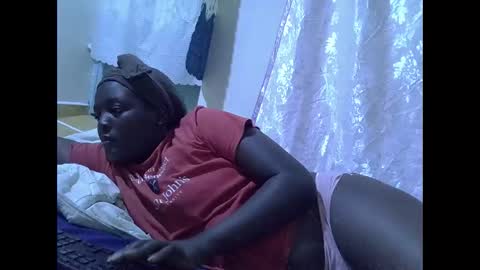 RAYLAH online show from 7, 2, 2026