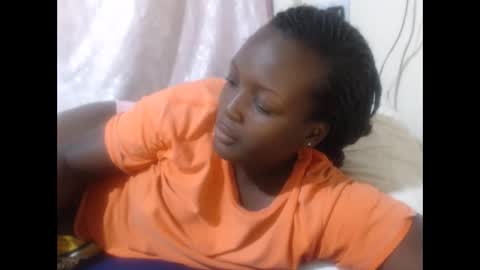 RAYLAH online show from 25, 2, 2026