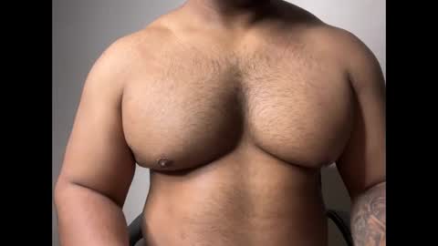 Snapshot of hot_roccohunter chatting on 15, 12, 2025 pranit online show from 15, 12, 2025