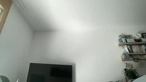 Snapshot of hot_sex83 chatting on 21, 4, 2026 letmedoo2 online show from 21, 4, 2026