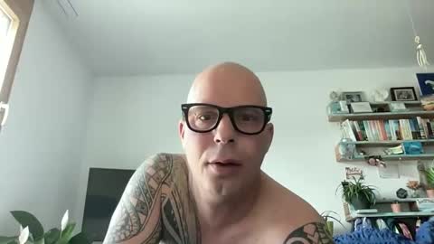 Snapshot of hot_sex83 chatting on 27, 4, 2026 letmedoo2 online show from 27, 4, 2026