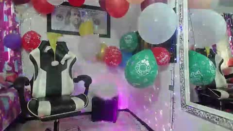 Snapshot of hot_sexy_bunny chatting on 2, 12, 2024 hot sexy bunny online show from 2, 12, 2024