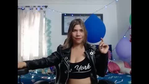 Snapshot of hot_sexy_bunny chatting on 21, 1, 2025 hot sexy bunny online show from 21, 1, 2025