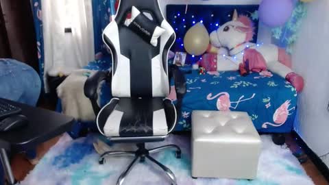 Snapshot of hot_sexy_bunny chatting on 28, 1, 2025 hot sexy bunny online show from 28, 1, 2025