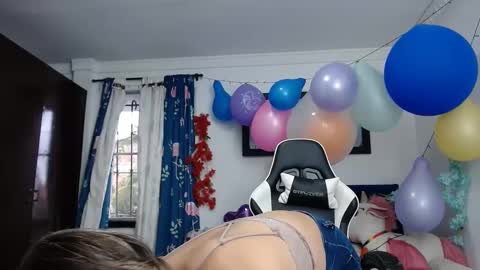 Snapshot of hot_sexy_bunny chatting on 1, 2, 2025 hot sexy bunny online show from 1, 2, 2025