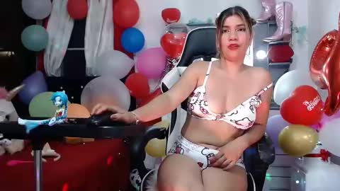 Snapshot of hot_sexy_bunny chatting on 25, 2, 2025 hot sexy bunny online show from 25, 2, 2025