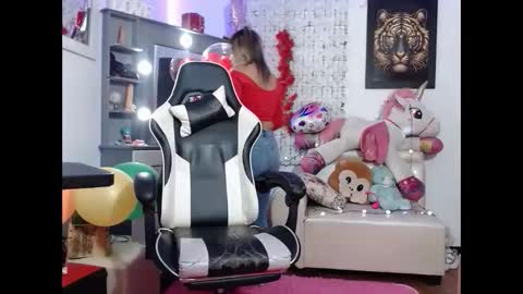 Snapshot of hot_sexy_bunny chatting on 11, 3, 2025 hot sexy bunny online show from 11, 3, 2025