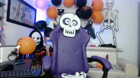 Snapshot of hot_sexy_bunny chatting on 31, 10, 2025 hot sexy bunny online show from 31, 10, 2025