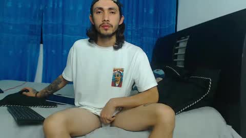 Hot Sharks   online show from 14, 9, 2025