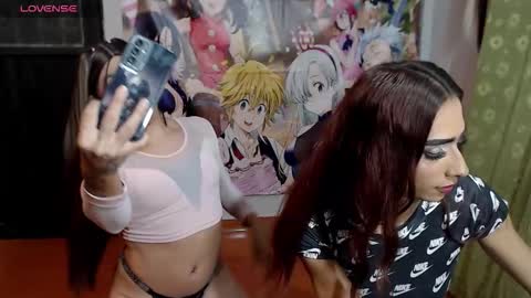 hot_skiiny online show from 3, 12, 2025