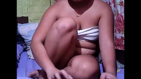 Snapshot of hot_tricia05 chatting on 26, 2, 2025 hot_tricia05 online show from 26, 2, 2025