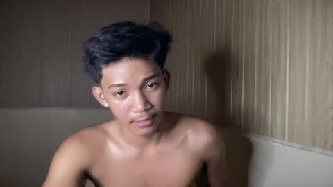 hotasian_jerome online show from 17, 5, 2026