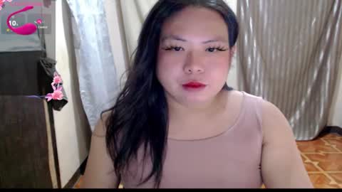 Snapshot of hotasian_mama chatting on 7, 7, 2026 Grace online show from 7, 7, 2026