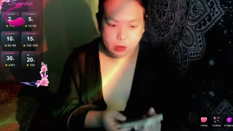 Snapshot of hotasian_mama chatting on 19, 7, 2026 Grace online show from 19, 7, 2026