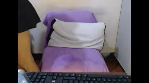 hotasianyue69 online show from 9, 4, 2026