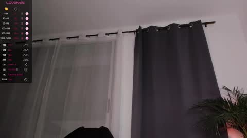 Snapshot of hotay_ chatting on 18, 1, 2025 Andrew xdres08 online show from 18, 1, 2025