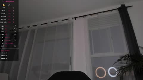 Snapshot of hotay_ chatting on 18, 1, 2025 Andrew xdres08 online show from 18, 1, 2025