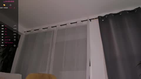 Snapshot of hotay_ chatting on 26, 1, 2025 Andrew xdres08 online show from 26, 1, 2025
