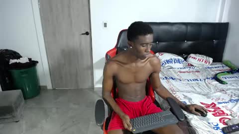 Snapshot of hotblacks07 chatting on 24, 4, 2026 rivas online show from 24, 4, 2026