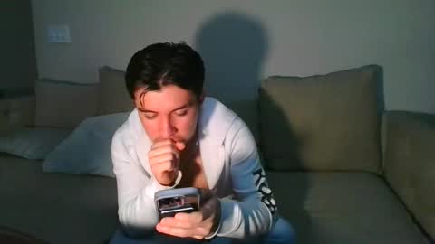 HotBlades18 online show from 18, 3, 2026