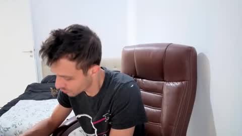 Hotboyshorny online show from 11, 3, 2026