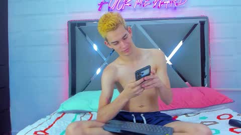 DANIEL AND KEVIN online show from 25, 10, 2025