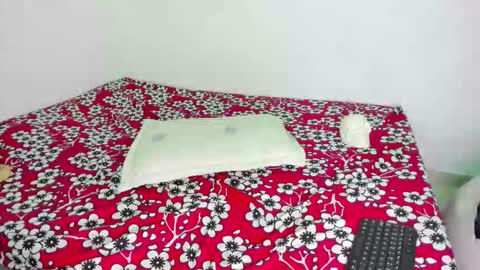 Hot Bunny online show from 11, 11, 2025