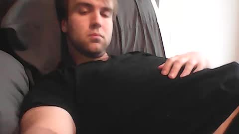 Snapshot of hotcanadianguy94 chatting on 4, 7, 2026 hotcanadianguy94 online show from 4, 7, 2026