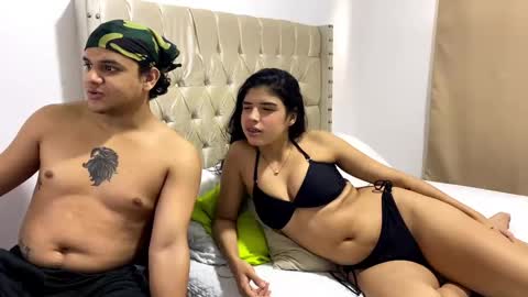 Snapshot of hotcouple1_xx chatting on 2, 10, 2025 hotcouple1_xx online show from 2, 10, 2025