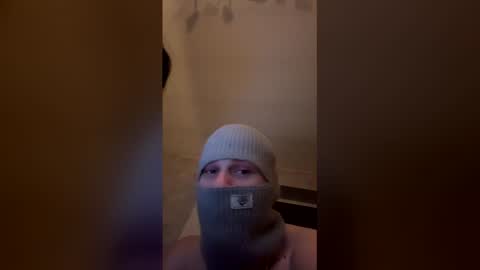 Snapshot of hotcoupletrouble21 chatting on 15, 1, 2026 Hot Couple online show from 15, 1, 2026